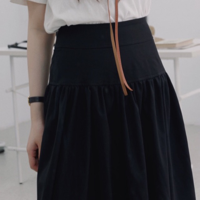 Chân váy đen dáng chữ A xoè nhẹ, 5 size S-XXL
