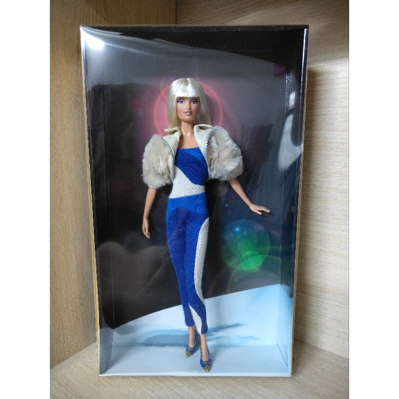 Búp bê barbie Versus