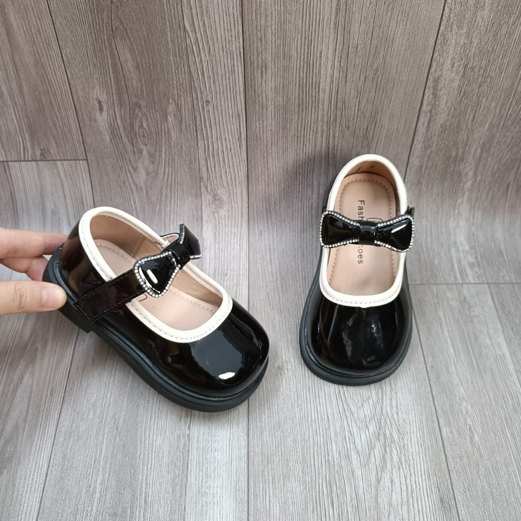 Giày bé gái, giày búp bê bé gái hàng Quảng Châu cao cấp đi ôm chân sang đế mềm mẫu mới 2023 8811/209