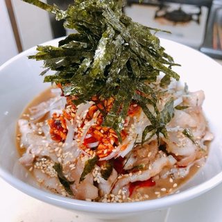 Dầu mè cay (dầu ớt) Rayu House 31g