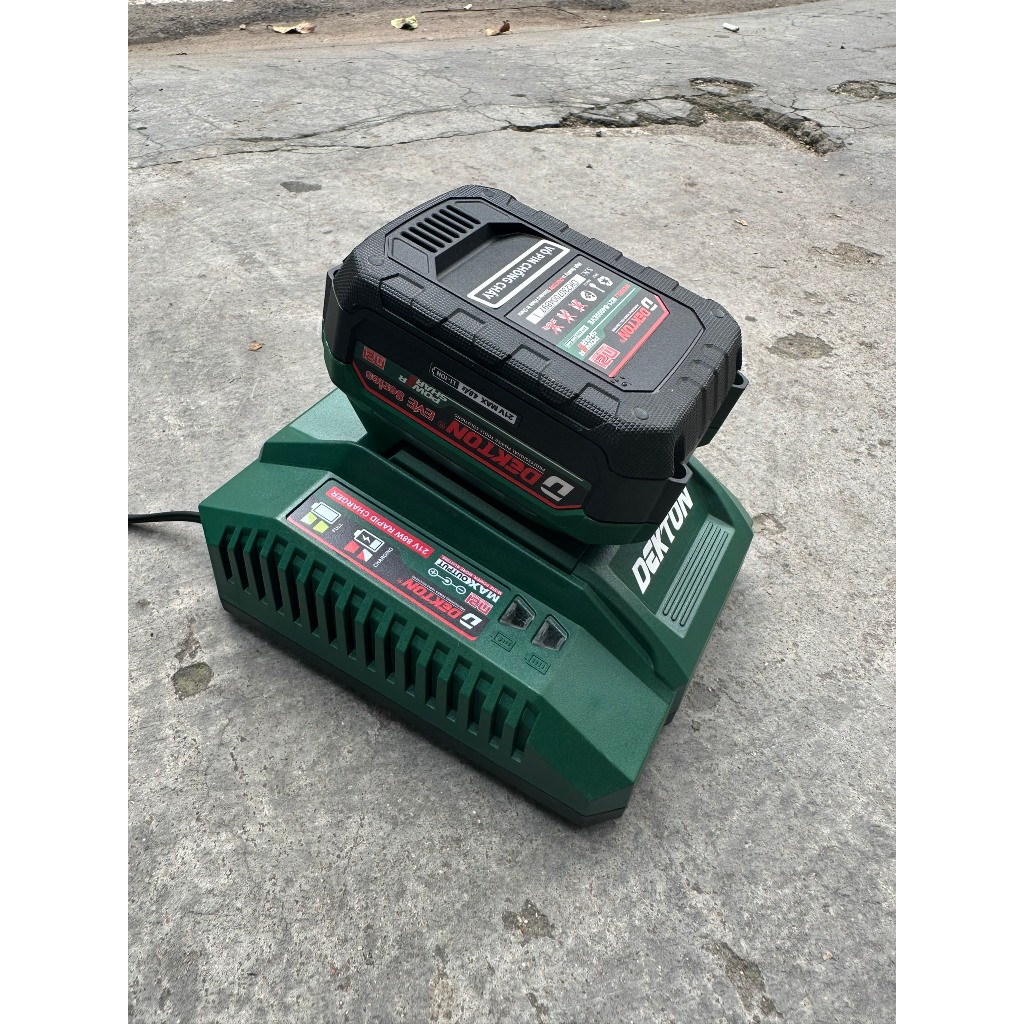 M21-B4000EVE Pin 4Ah cell EVE DEKTON / Dòng xã cao