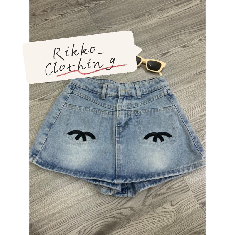 Chân Váy Jean - Chân Váy Bò Cá Tính Thiết Kế Họa Tiết Chữ X Thêu Cực Đẹp H20