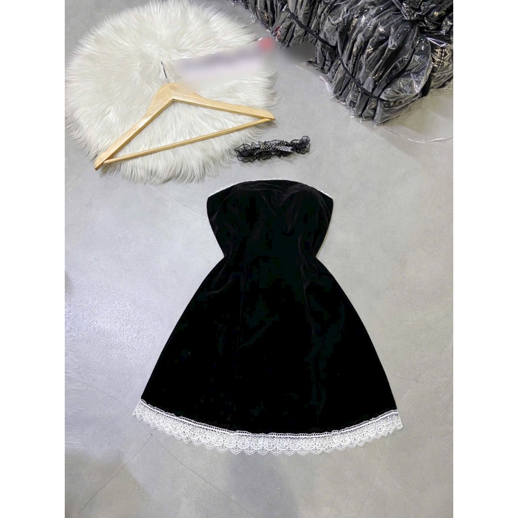 Đầm nhung phom xòe viền ren kèm chocker Cin Dress Biu Clothing BB0189