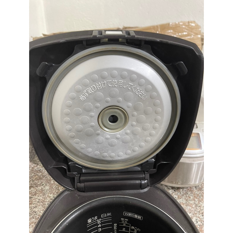 Nồi cơm Tiger Tacook