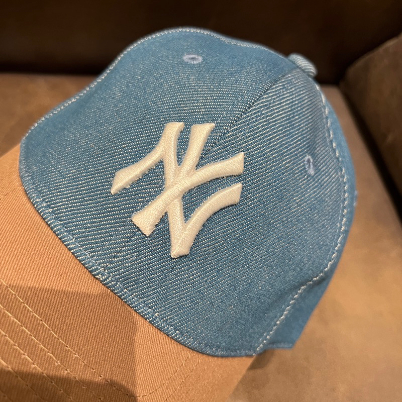 Mũ lưỡi trai M.L.B Denim logo N.Y