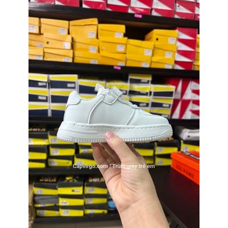 Giày trẻ em Air Force 1 màu trắng