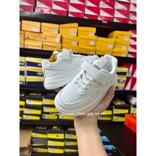 Giày trẻ em Air Force 1 màu trắng