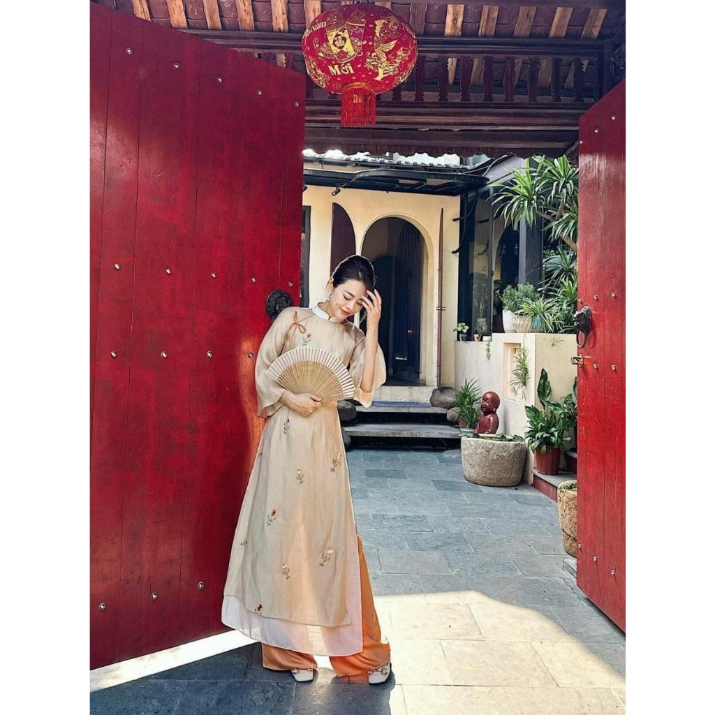 Áo Dài Cách Tân - Áo Dài Chi Giao Thiết Kế Dáng Suông 4 Tà Thêu Cao Cấp Sang Trọng Trẻ Trung