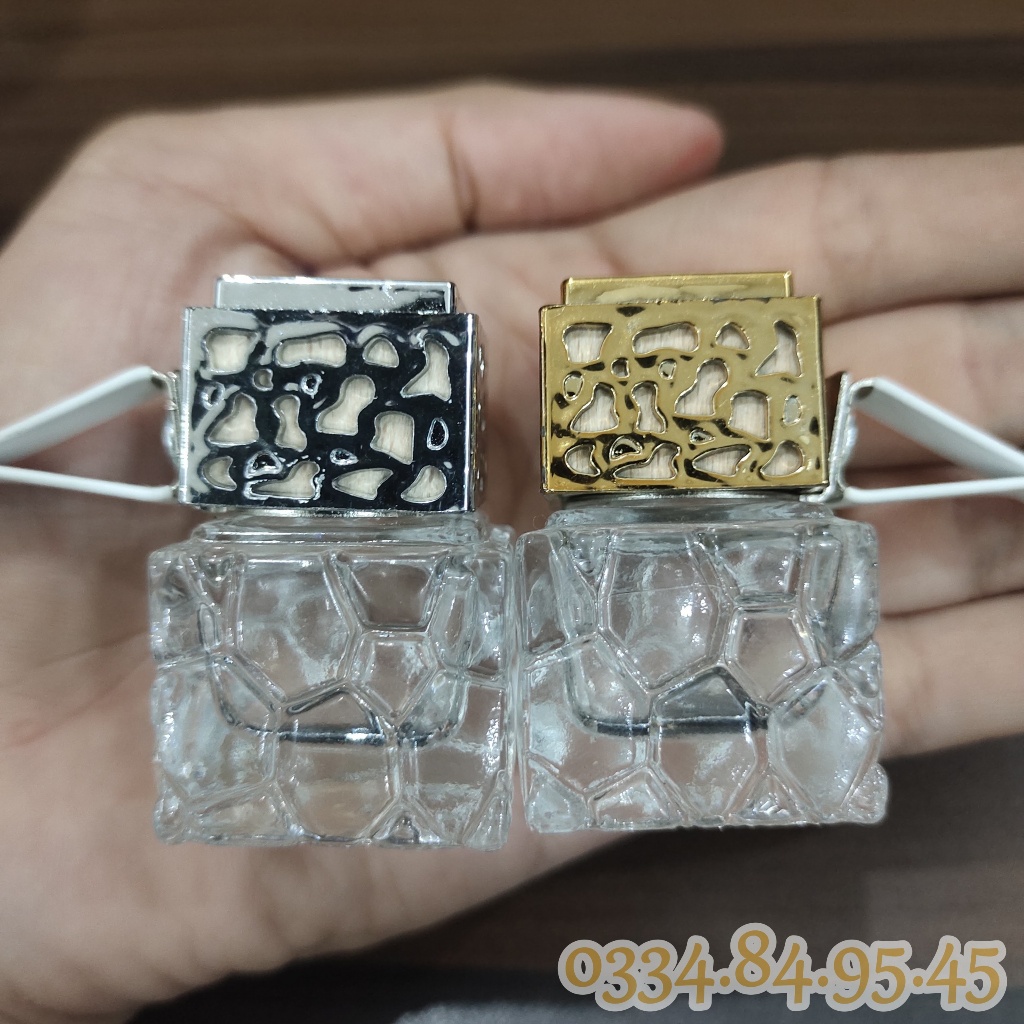 Vỏ lọ tinh dầu hình VUÔNG VÂN KẸP cài xe ô tô NẮP VÀNG, BẠC và GỖ- Lọ tinh dầu treo xe khuếch tán, serum, đựng nước hoa.