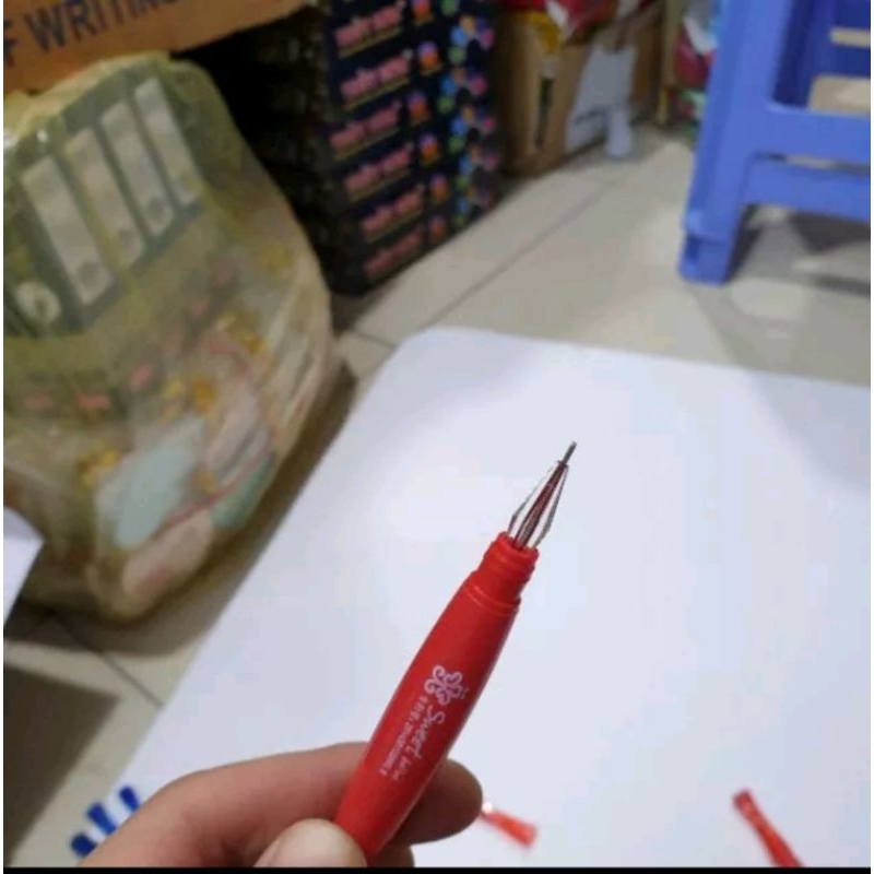 1 Hộp bút Chosch 885 chính hãng