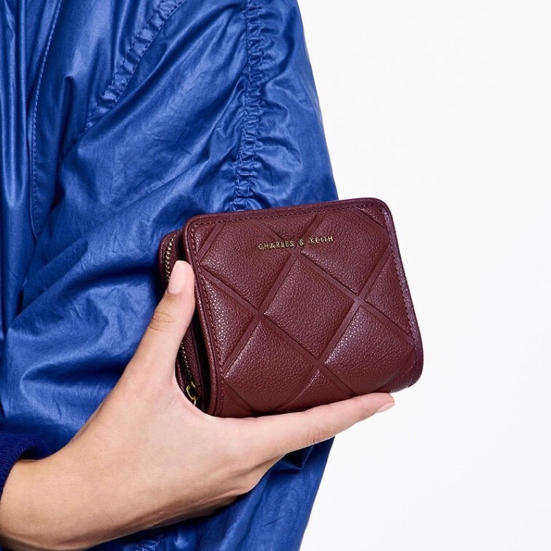 Ví ngắn CnK Anwen Quilted