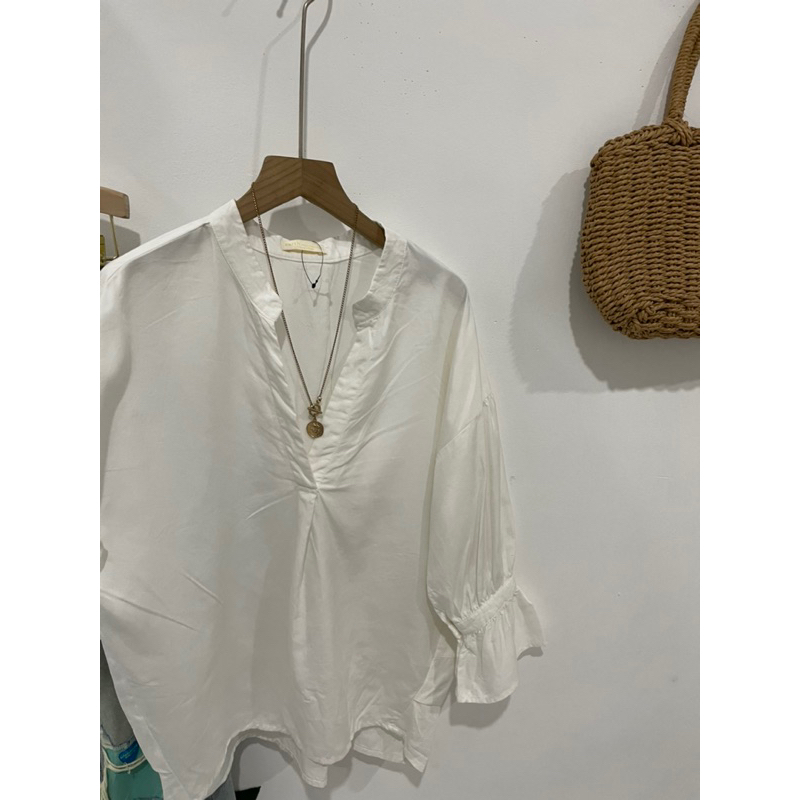 Áo sơ mi hiệu Earth Nhật tay loe newtag xịn xò