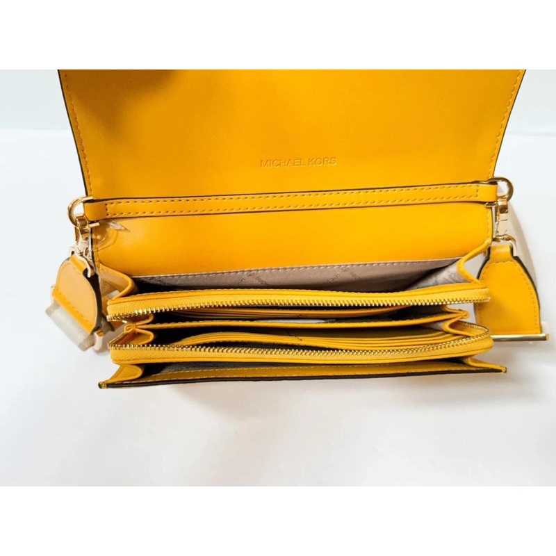 Túi MK đeo chéo mẫu mới - Hàng Auth mua tại Mỹ