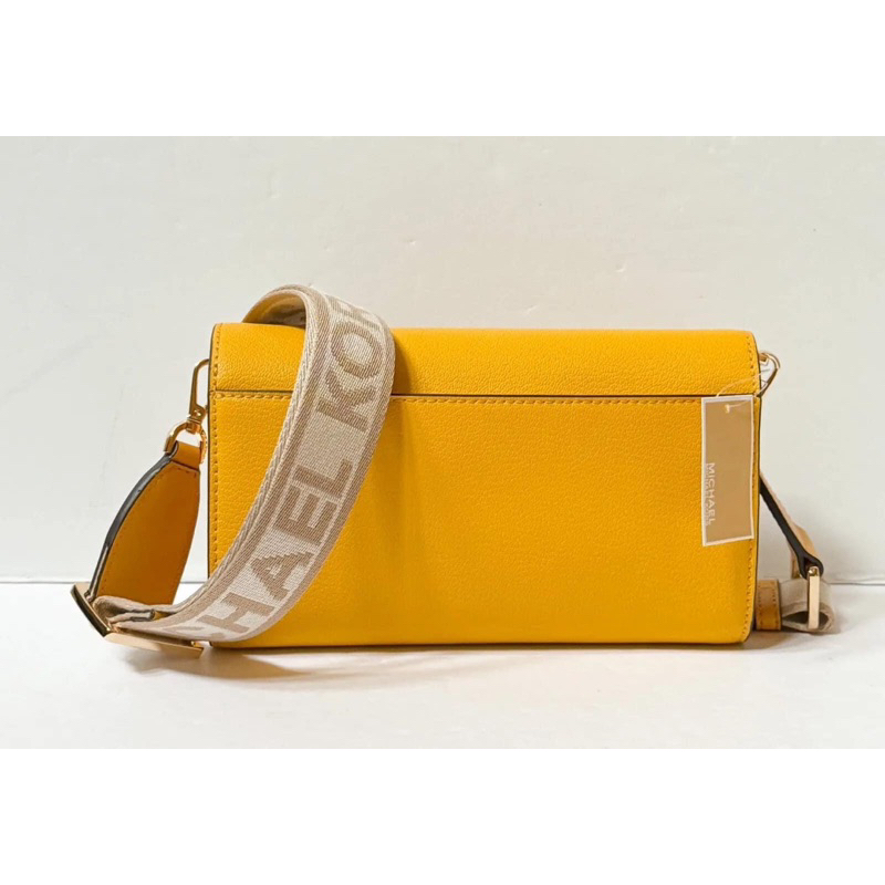 Túi MK đeo chéo mẫu mới - Hàng Auth mua tại Mỹ