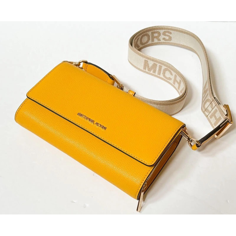 Túi MK đeo chéo mẫu mới - Hàng Auth mua tại Mỹ