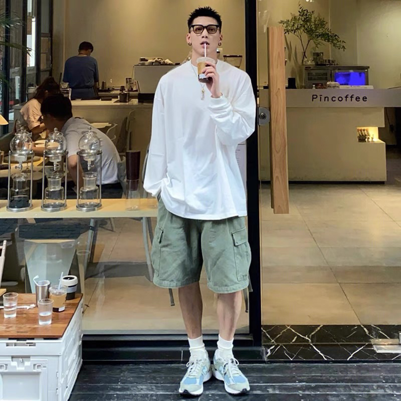 Áo thun dài tay form rộng Unisex - chất cotton 100%.