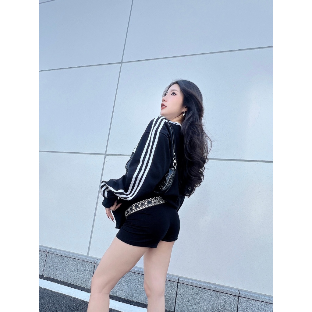 Áo Sweater Nam Nữ DUSTY STUDIO Phối 3 Sọc Nỉ Chân Cua hình in cao thành phong cách trẻ trung cá tính