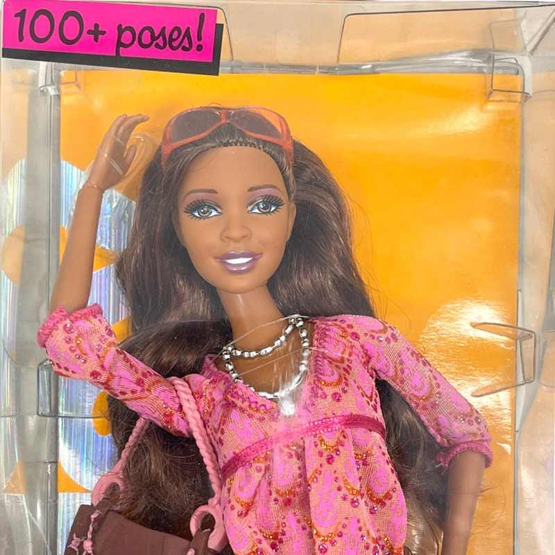Búp bê Barbie Fashionistas Nikki 100 pose 2009 (used đủ phụ kiện)