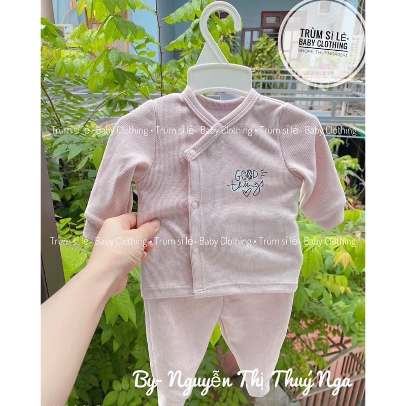 Bộ sơ sinh dài tay cài lệch Anminaza chất nỉ cho bé trai, bé gái