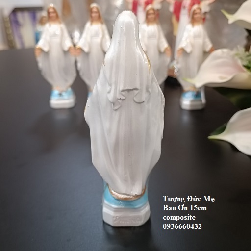 Tượng Đức Mẹ Ban Ơn 15cm composite màu trắng hoặc xanh dương, trang trí xe hơi, bàn học, quà tặng