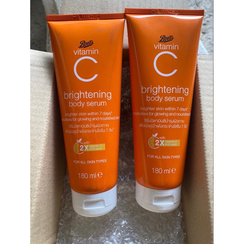 Serum Dưỡng Thể Trắng Da Trong 7 Ngày BOOTS VITAMIN C BRIGHTENING BODY SERUM 180ML