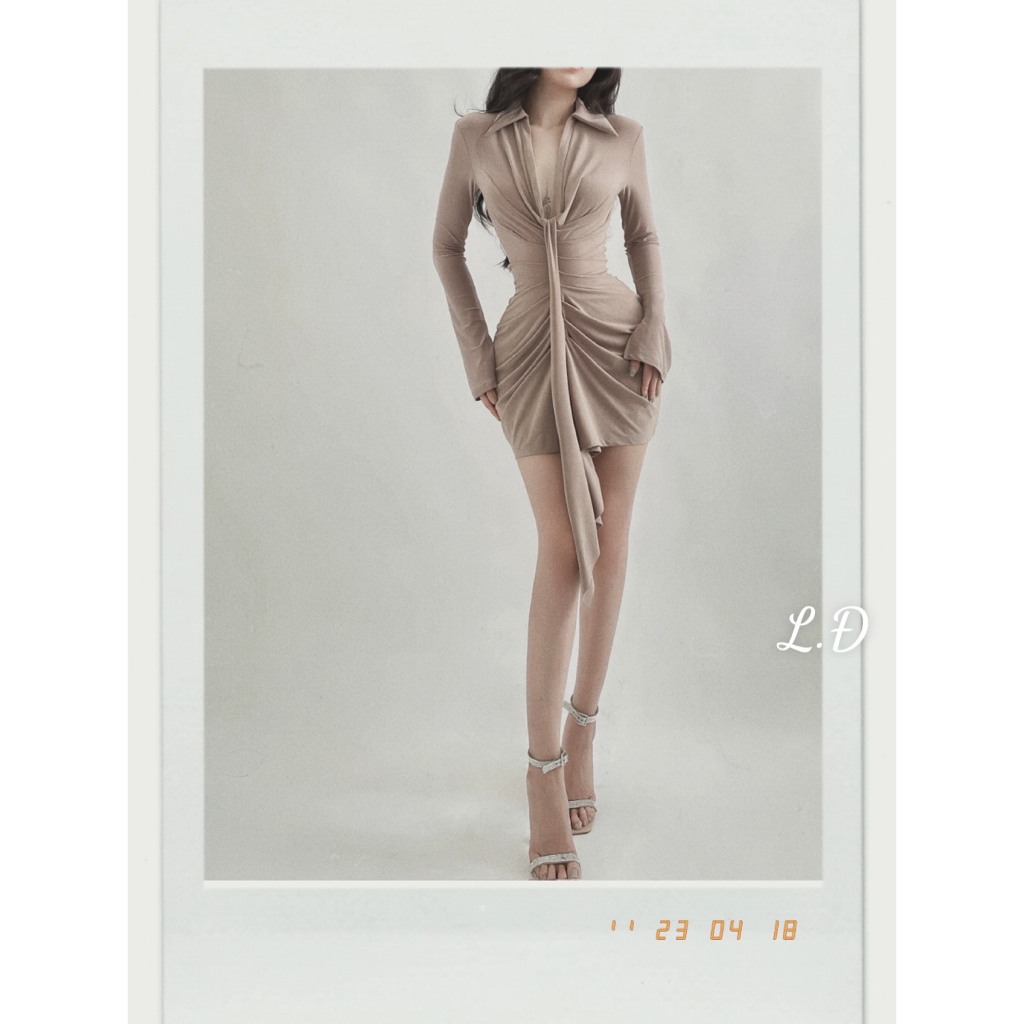 Váy Body Nhún Thun Cổ V Khoét Sâu Kèm Tà Ôm Sát Body Bùi Đượm Concept, Đầm Dự Tiệc Nữ Dáng Ngắn Bó Sát Dài Tay Sexy