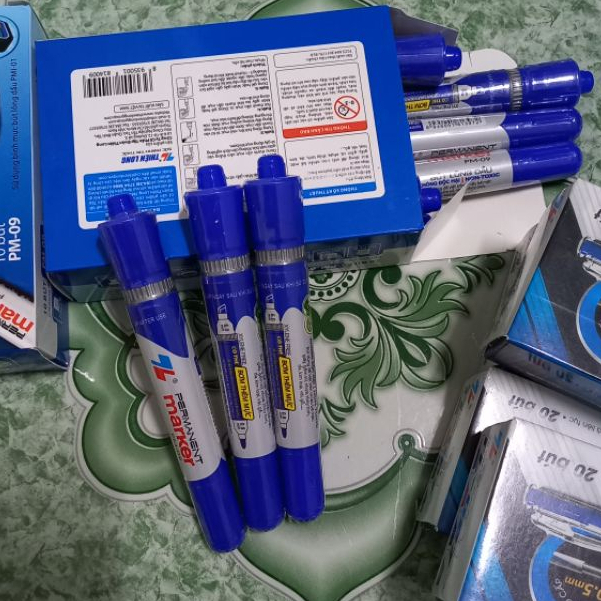 Bút lông dầu, Bút dạ To Thiên Long PM09