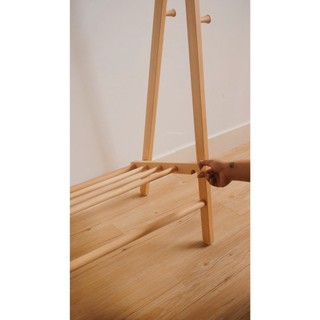 Rack gỗ treo đồ 05