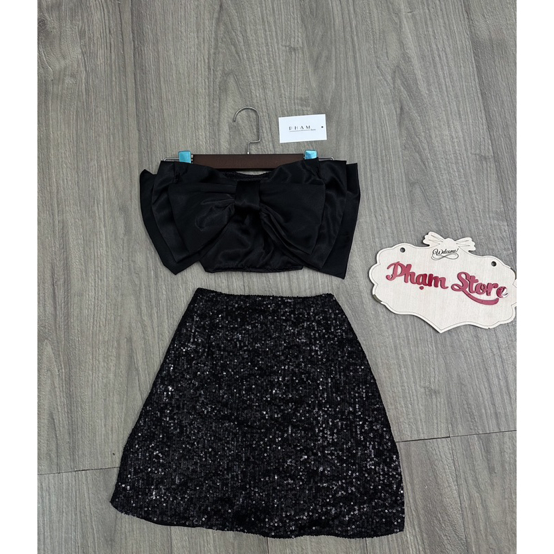 Set áo ống cúp nơ+ chân váy kim sa