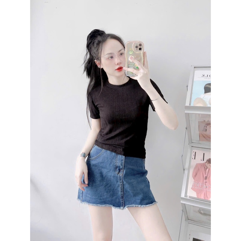 Áo thun gân form ôm hot tay ngắn cổ tròn chất co giãn dáng body giá rẻ dành cho nữ