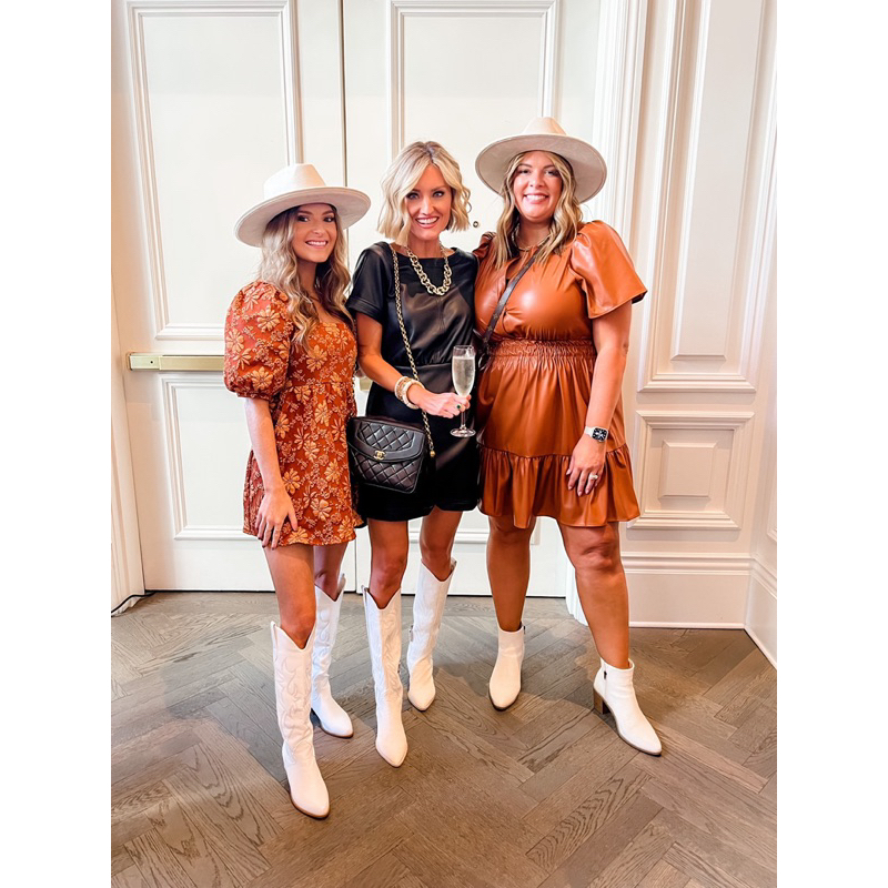 Đầm da ngắn Porridge Harmony dư xịn xuất Âu - The Somerset Mini Dress: Faux Leather Edition