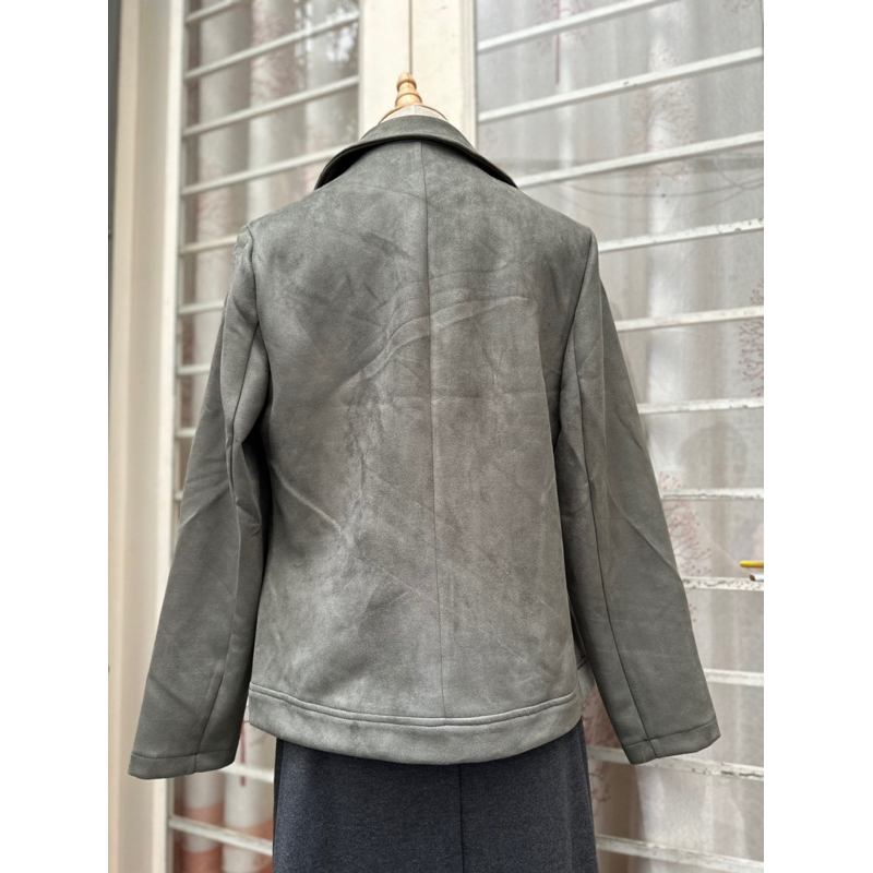 Áo khoác da lộn thay tem grace hill hàng xuất dư