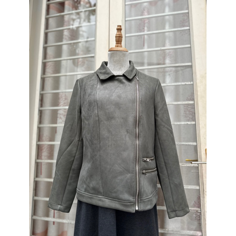 Áo khoác da lộn thay tem grace hill hàng xuất dư