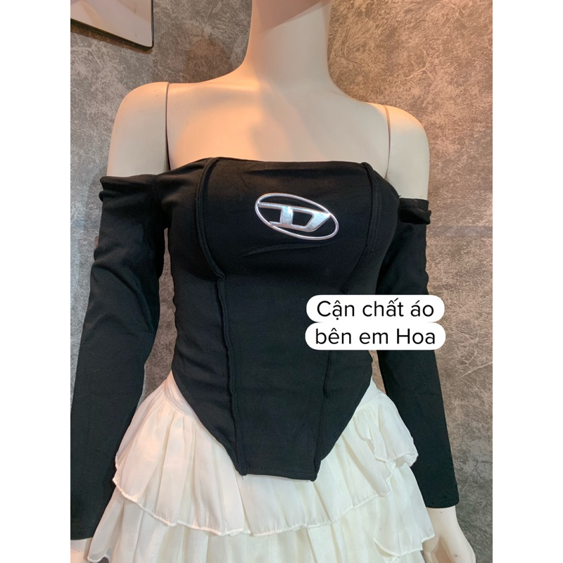 Áo trễ vai chữ D vạt trước dài