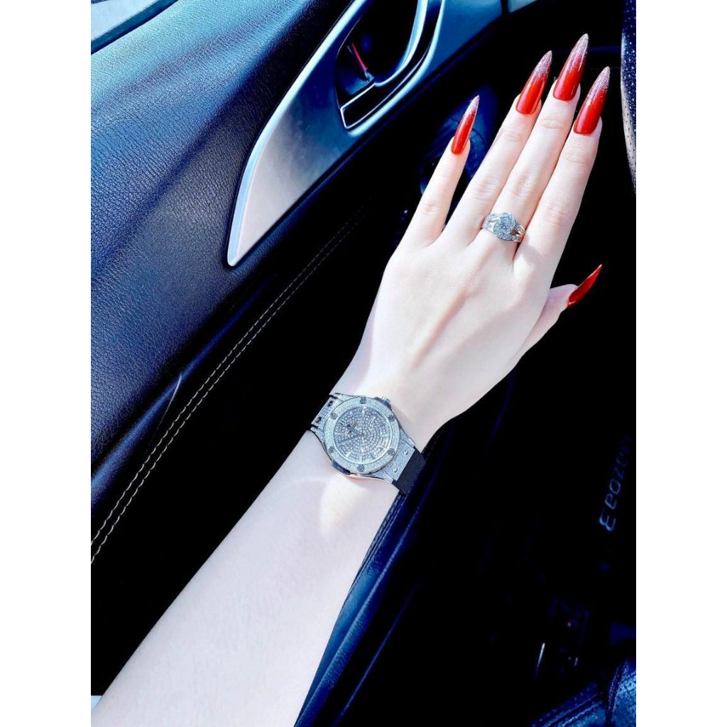 ĐỒNG HỒ CẶP HUBLOT GENEVE FUSIOM Nạm full đá - dây cao su - SIZE 34,42mm- Máy quazt- Bảo Hành 24 Thángggg