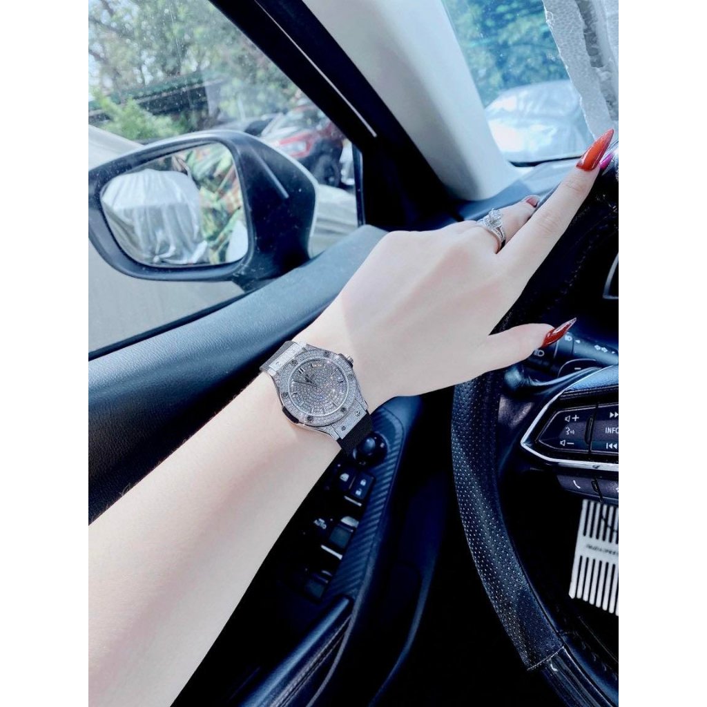 ĐỒNG HỒ CẶP HUBLOT GENEVE FUSIOM Nạm full đá - dây cao su - SIZE 34,42mm- Máy quazt- Bảo Hành 24 Thángggg