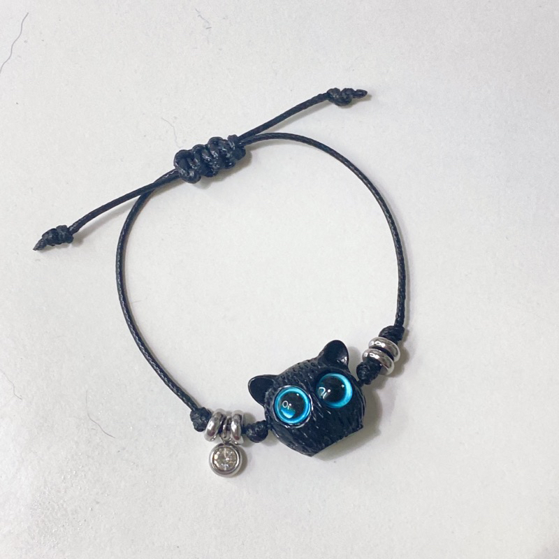 Vòng tay Black Cat dây rút kết hợp đá lấp lánh