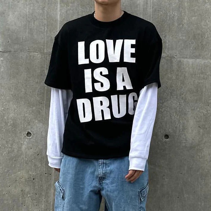 Áo thun LOVE IS A DRUG Black/White 250gsm