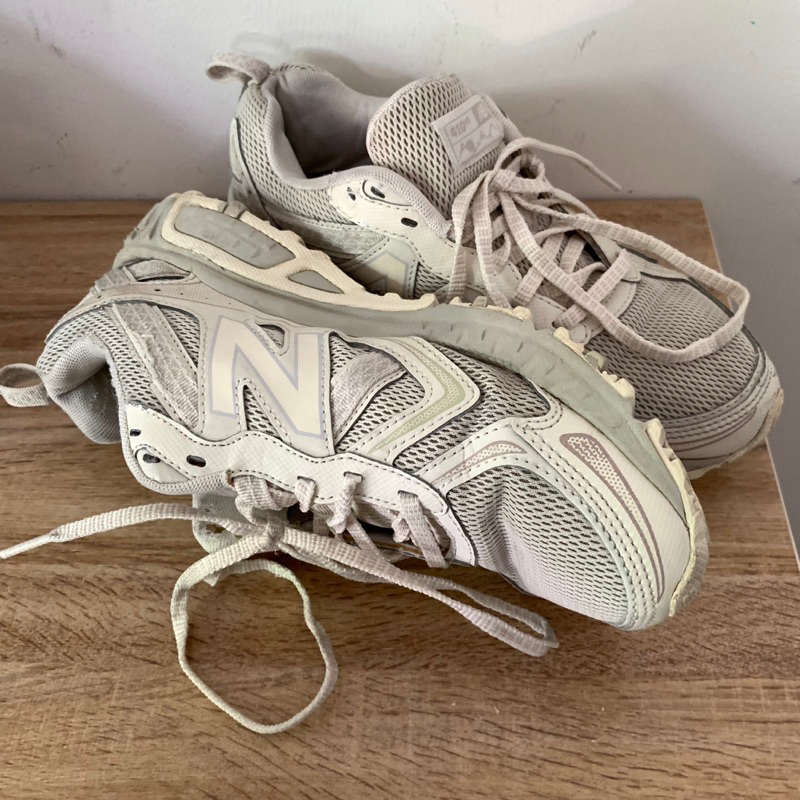 Cần pass New Balance trắng fit size 38 mẫu đẹp 2hand