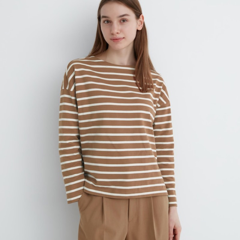 𝐀́𝐨 𝐤𝐞̉ 𝐧𝐠𝐚𝐧𝐠 𝐜𝐨̂̉ 𝐭𝐫𝐨̀𝐧 𝐤𝐢𝐞̂̉𝐮 𝐝𝐚́𝐧𝐠 𝐛𝐚𝐬𝐢𝐜 𝐦𝐮̀𝐚 𝐭𝐡𝐮 Uni qlo