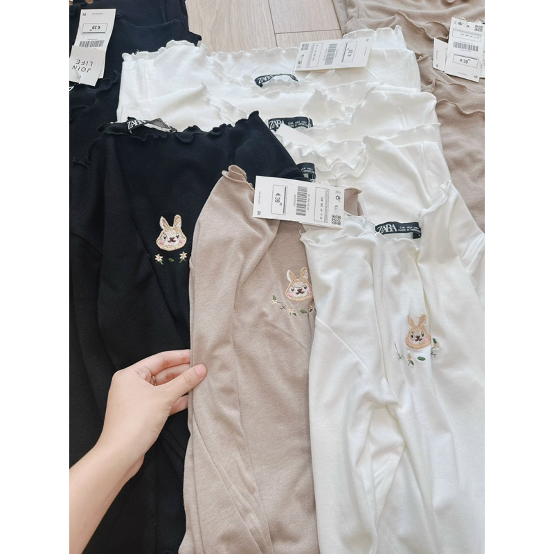 Áo len nỉ thêu hình thỏ zarrra