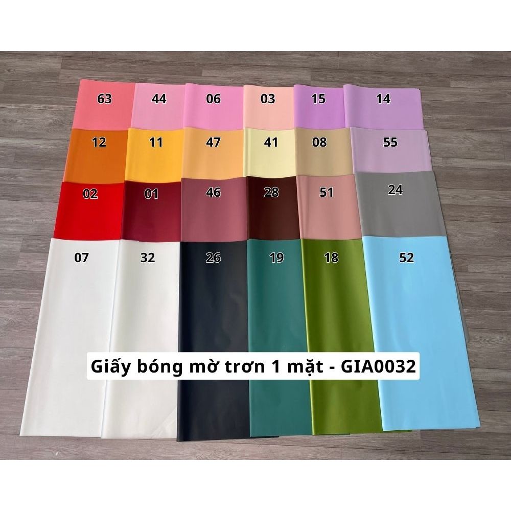 GIẤY GÓI HOA BÓNG MỜ TRƠN 1 Mặt (Xấp 20 tờ)- GIA0032