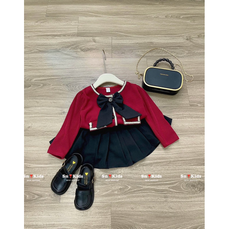 Set váy tăm nơ đen bé gái