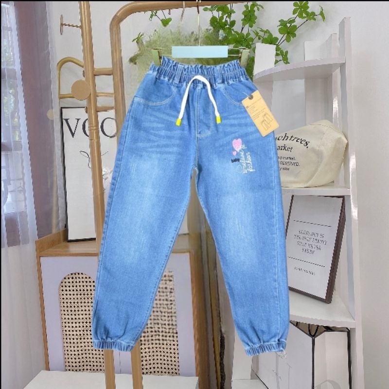 Quần bò dáng dài bé gái  chất mềm  giãn , quần dài bé gái đi học đi chơi.