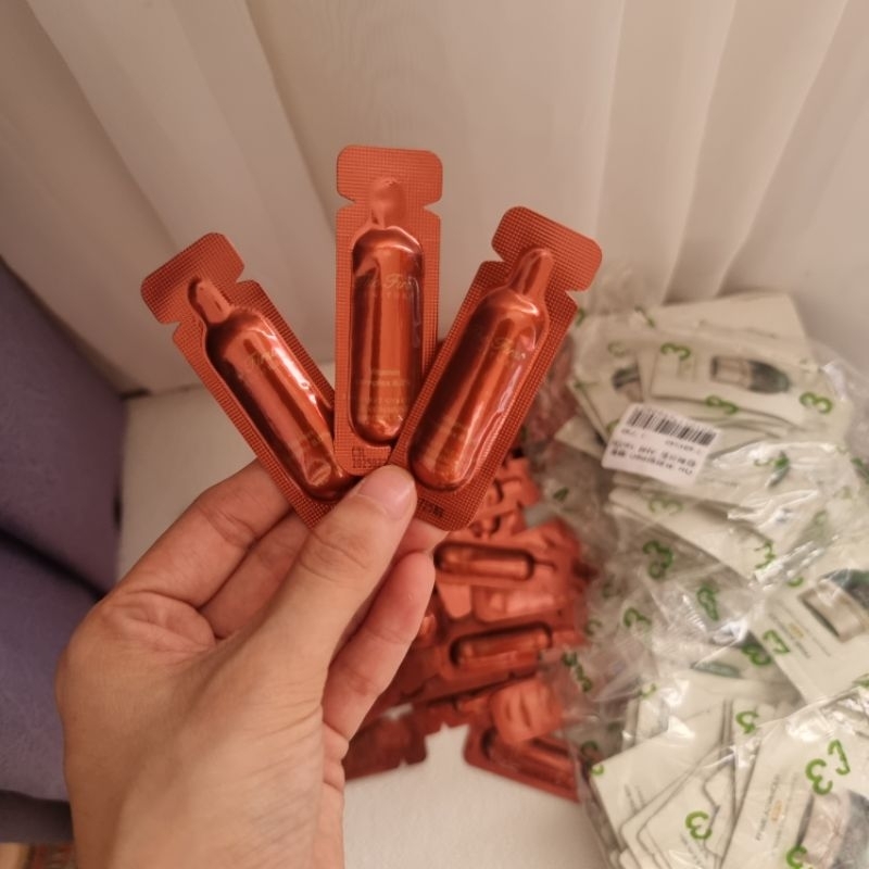 Sample serum Vitamin complex 8% OHUI trắng da, căng bóng đều màu