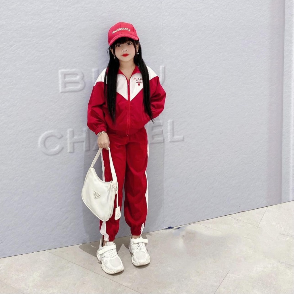 Bộ quần áo khoác gió thu đông đẹp và thể thao cho bé gái