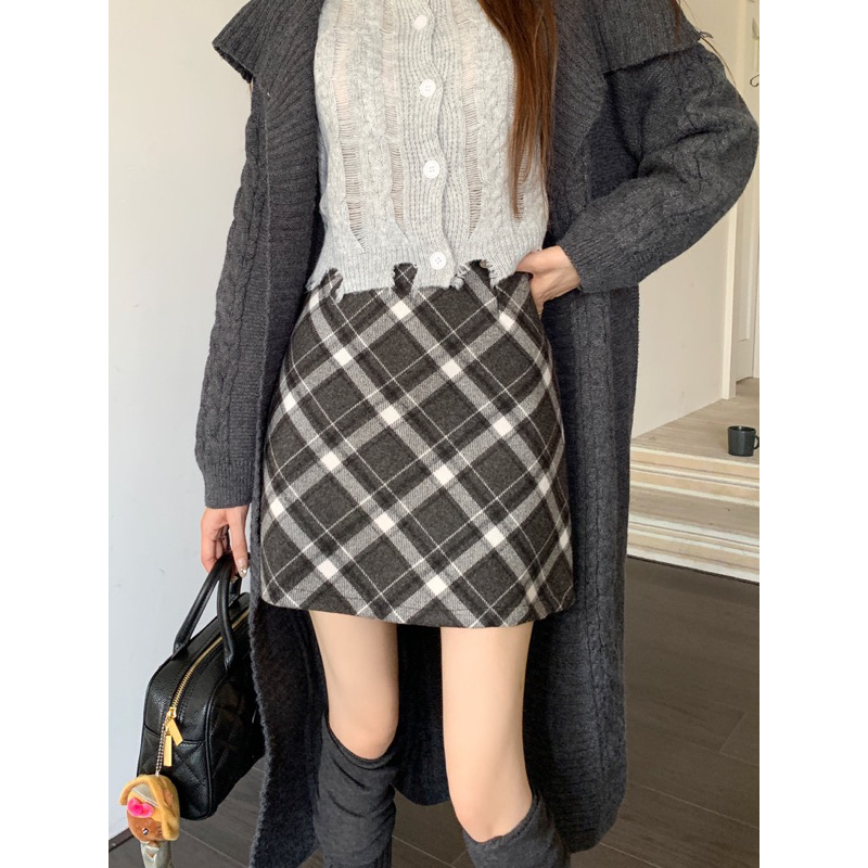 Chân váy dạ ngắn kẻ dáng chữ A - OSAA DAILY