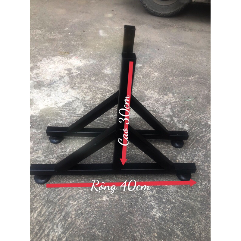 Chân đứng gắn khung lưới