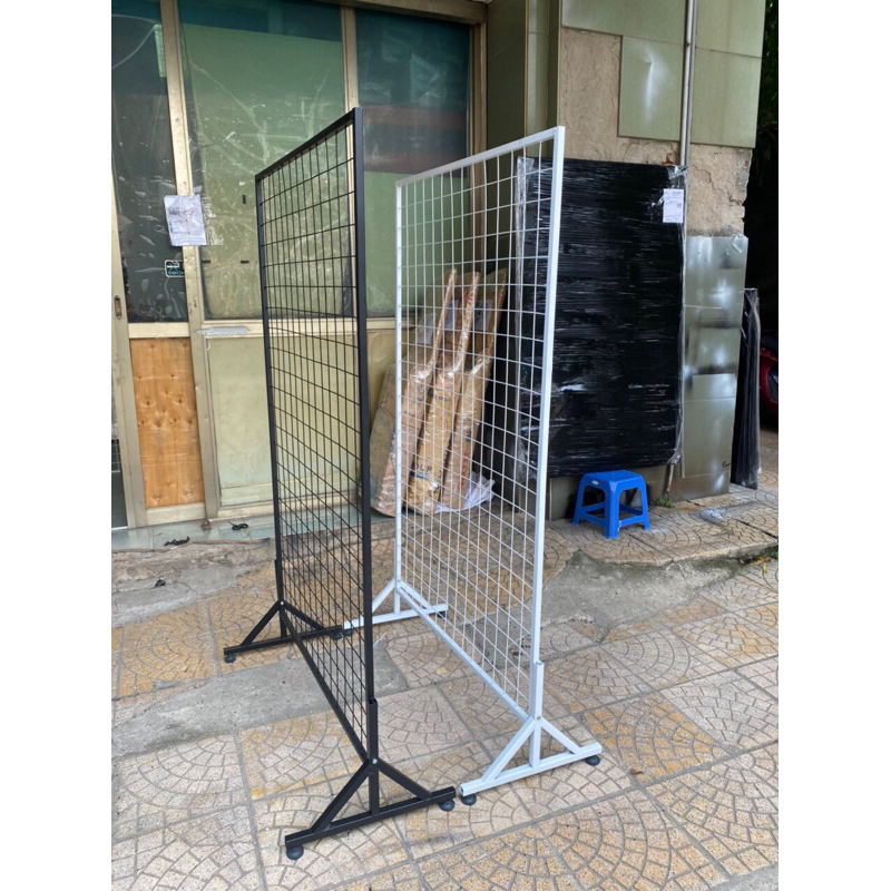 Chân đứng gắn khung lưới