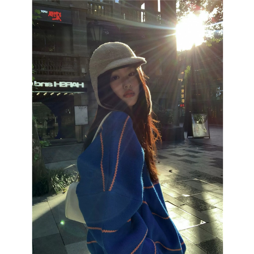 Áo sweater Len Kẻ Sọc Màu Xanh Dương Phong Cách Đường Phố  - insta: pass.dosinhvien